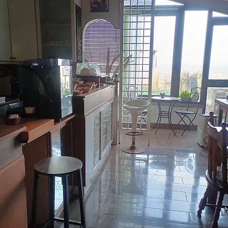 Bed & Breakfast Fabra Casa Mia E Non Solo